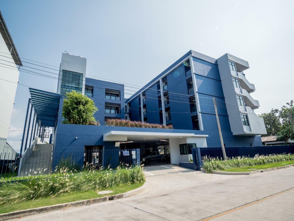Tassana Place Chonburi Exterior foto